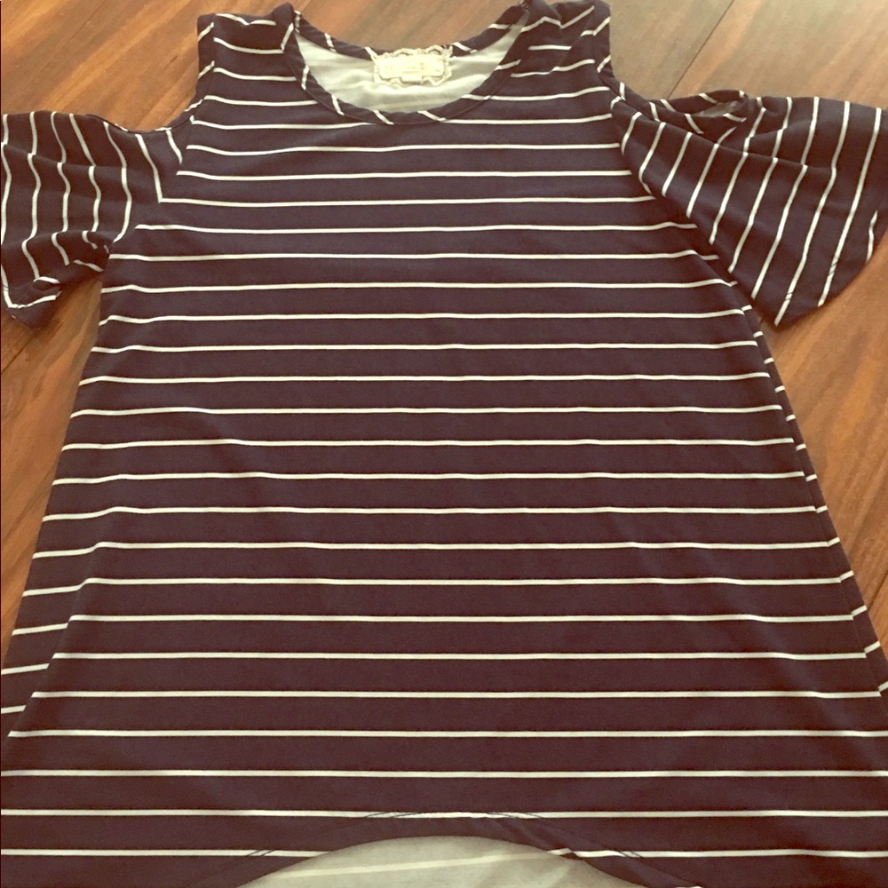 Girls cold shoulder blue and white shirt!